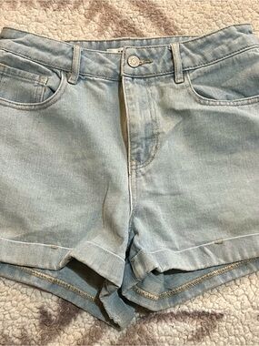 PacSun Light Wash Denim High-Rise Shorts